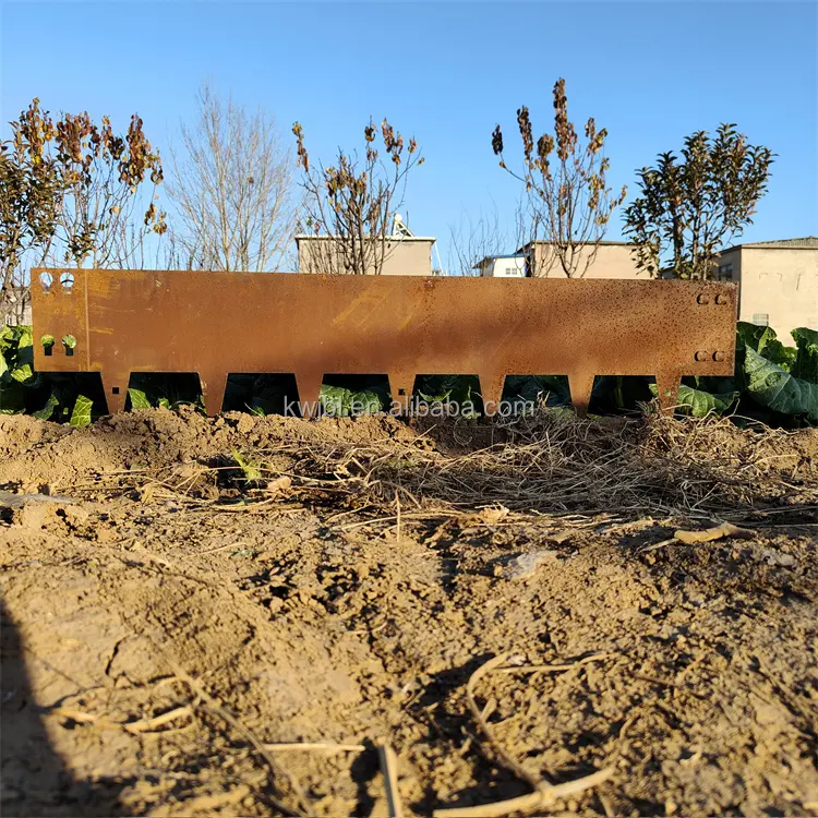 Bordure de pelouse de jardin en acier corten en métal rouillé 2.4 m pour mur de soutènement paysager
