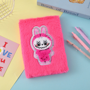 Labubu ของเล่นตุ๊กตาสมุดโน๊ตขนปุยเติมได้น่ารักพร้อมสติกเกอร์ไดอารี่สัตว์น่ารักสำหรับเป็นของขวัญในโรงเรียนสำนักงาน - Product Image 2