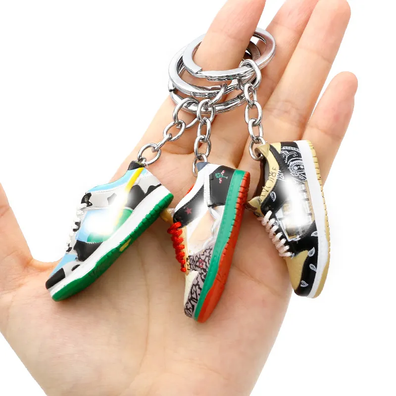Großhandel 3D Mini Sneakers A J sb d u c k ow Schuh Schlüssel bund Modell niedlichen Schlüssel anhänger mit Box Schlüssel anhänger