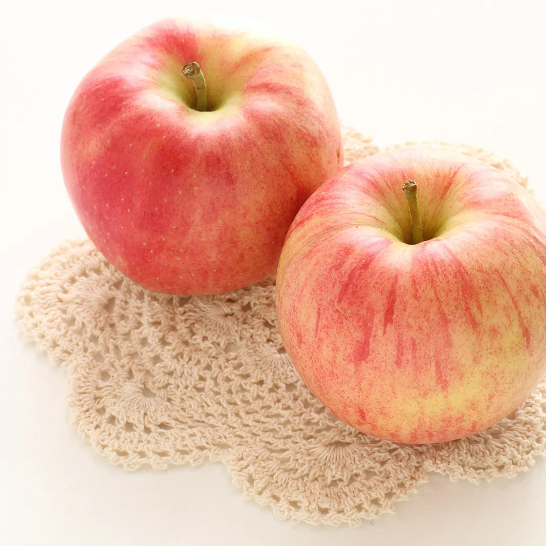 輸出用の中国の新鮮なリンゴから赤いおいしいリンゴを購入する