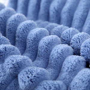 Microfiber <strong>Towel</strong> Super Absorbent Soft Small <strong>Towels</strong> with Hanging Loop, Machine Washable Fast Drying for Bathroom Daily Use - Product Image 3