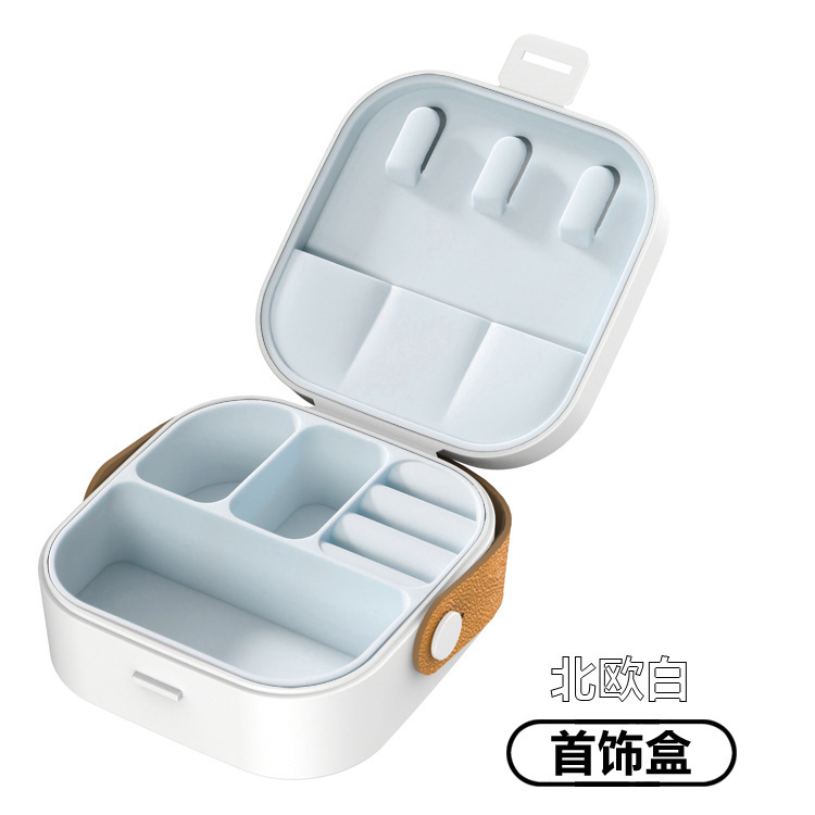White (silicone cap)
