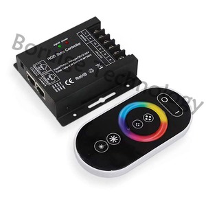 Werks-Direkt verkauf 8A Wireless RGB Touch Remote LED-Controller Schalter Blue Tooth Remote Dimmer für LED-Leuchten - Product Image 1