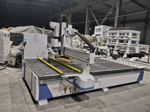 2024 mejor hoja de sierra rotativa de corte CNC Industrial combinar cabezal de fresado ATC CNC enrutador con eje C y agregado dual - Product Image 6