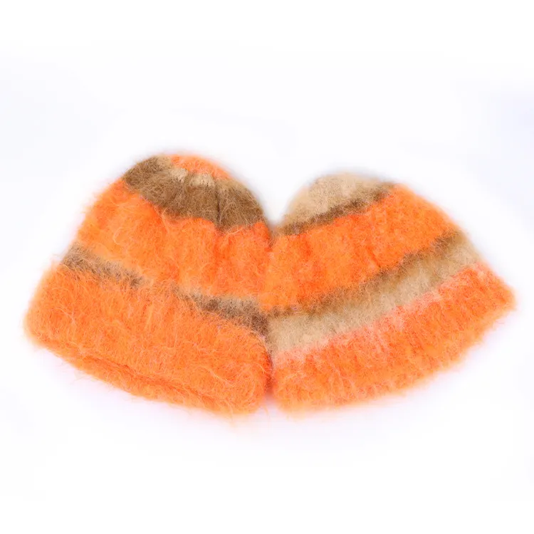 Qianzun produttore orange colorblock furry fuzzy heavy knit beanie fluffy stripe peluche mohair beanie