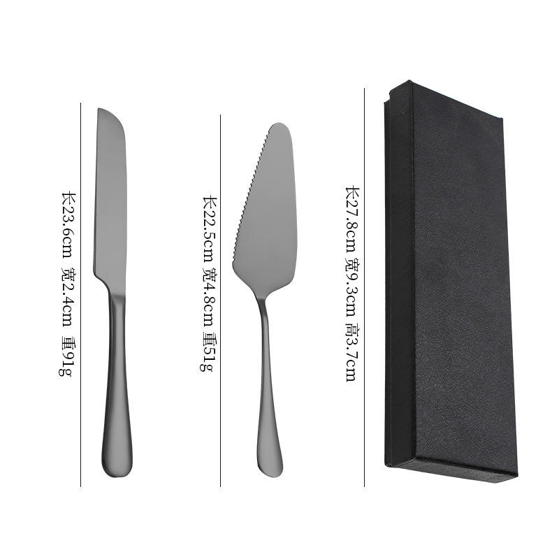 กล่องมีดและไม้พายสีดำ