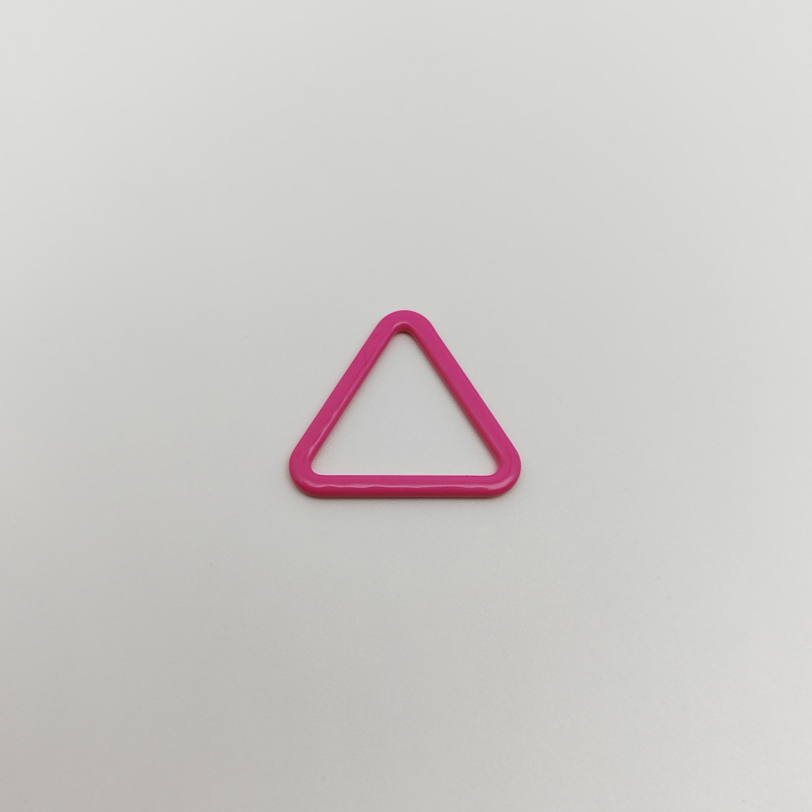 สีแดงม่วง