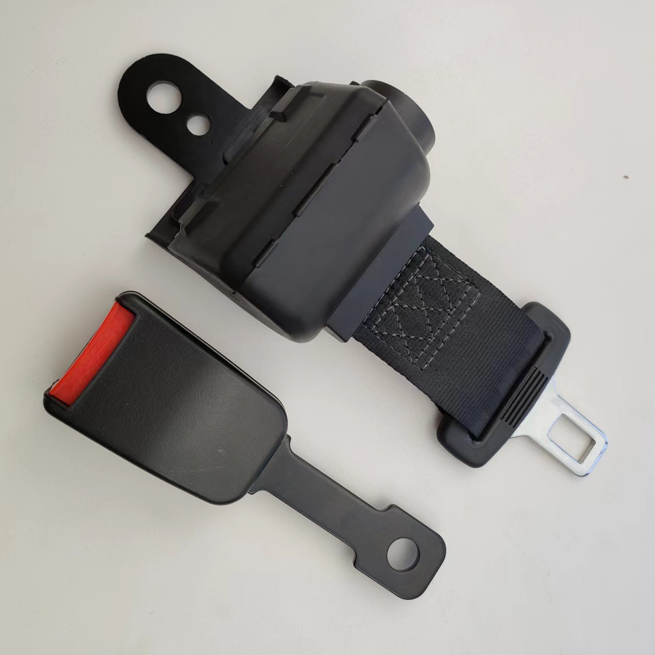 Base de retracción semi-cerrada S16
