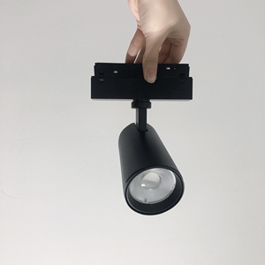 PNY Tuya Smart Home Lights intelligente Easy Phone <span class=keywords><strong>Control</strong></span> App sistema di binari lineari a bassa tensione per Mini binario illuminazione decorazione