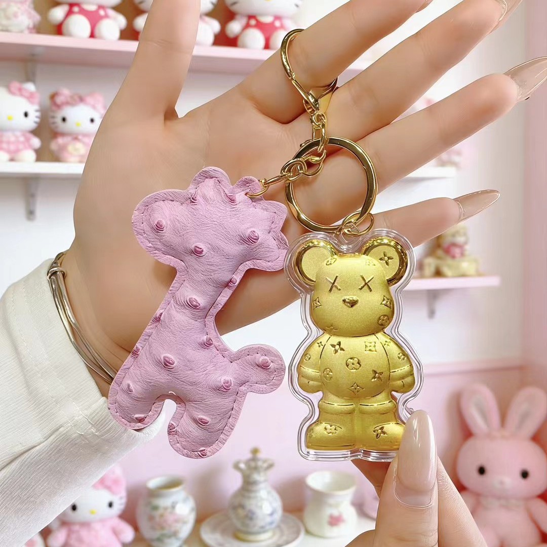 Strawberry Bear White Deer