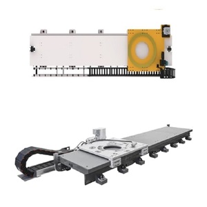 Werkzeug maschine Be-und Entladen des Roboterarms KUKA KR50 R2500-2 PA Robotic Track Gripper für die CNGBS-Roboters tation