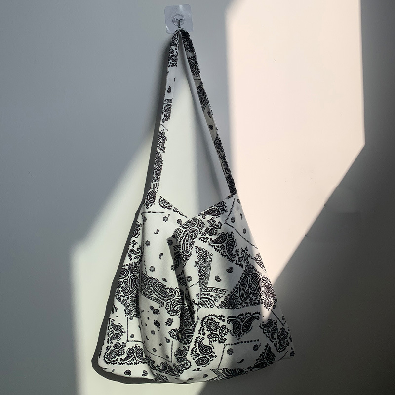 Noix de cajou blanche