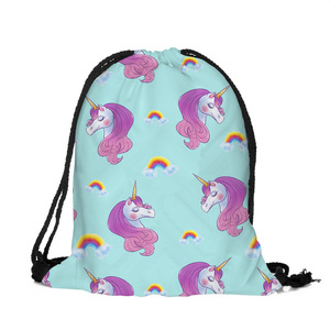 Venta al por mayor de impresión personalizada niños mochila con cordón bolsas de dibujos animados promocionales unicornio poliéster bolsas con cordón