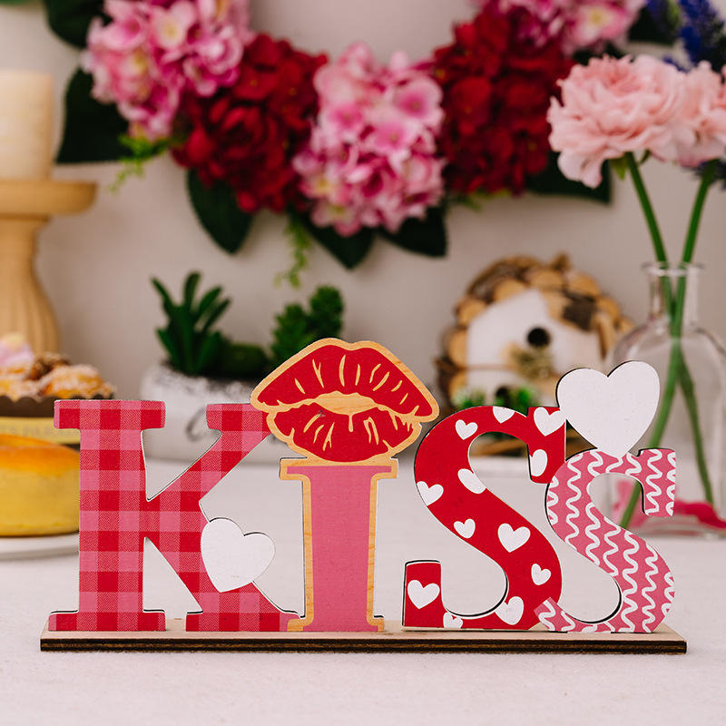 Valentine's Day wooden ornament Model B