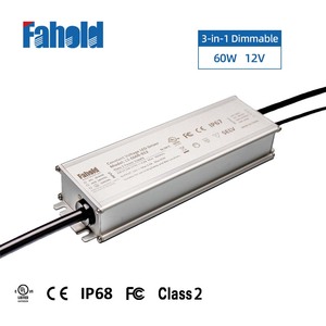Classe 2 Multi-Canais 1-5 Saídas Dimmable Entrada 100-277Vac Led Driver 60W <span class=keywords><strong>12V</strong></span> 24V à prova d'água para Tira Led e Sinalização