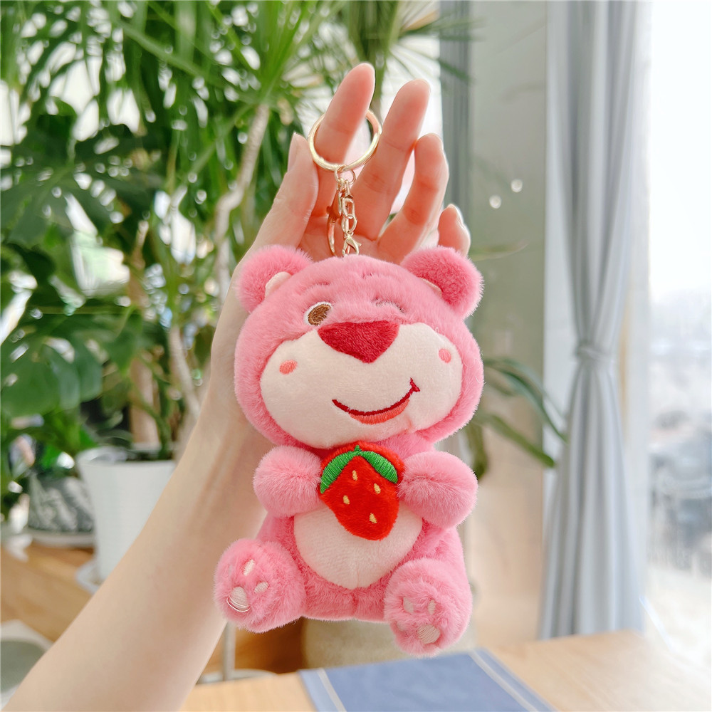 14cm sitting, golden pendant
