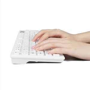 Juego de ratón y teclado inalámbrico de ordenador personalizado OEM de tamaño completo 2,4 GHz combos de ratón y teclado inalámbrico USB silencioso - Product Image 4