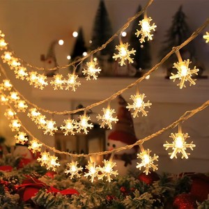 Elegante Navidad al aire libre impermeable copo de nieve Cadena de luz decorativa para balcón y ventana escena ambiente - Product Image 1