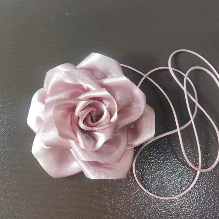 สีชมพู