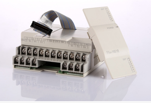 Unità di controllo logico CP1W-CIF01 programmabile PLC