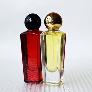 Kadınlar için Vintage şeffaf kırmızı 50ml cam parfüm şişesi benzersiz boş Atomizer koku şişesi parfüm ile yuvarlak şapka - Product Image 1