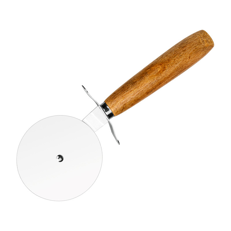 wooden handled pizza wheel