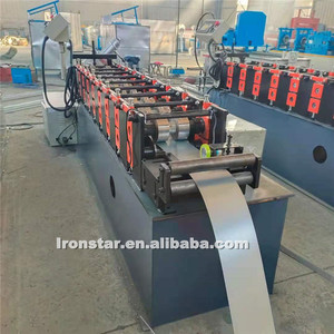 Tùy chỉnh góc thanh ánh sáng thép <span class=keywords><strong>Keel</strong></span> góc Bead <span class=keywords><strong>V</strong></span> <span class=keywords><strong>Keel</strong></span> Góc cuộn tạo thành máy <span class=keywords><strong>v</strong></span>ới đấm lỗ dập ép khuôn - Product Image 4