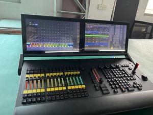 Controlador de consola inteligente MA2 DMX T2 para diseñadores profesionales de espectáculos de luz 512 control de luz - Product Image 6