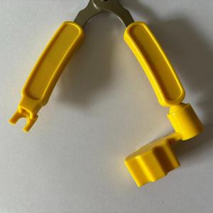SurpassMusica多機能ギターアクセサリーギターストリングカッターピンギターワインダーストリングクランプリムーバー用チューニングツール - Product Image 3