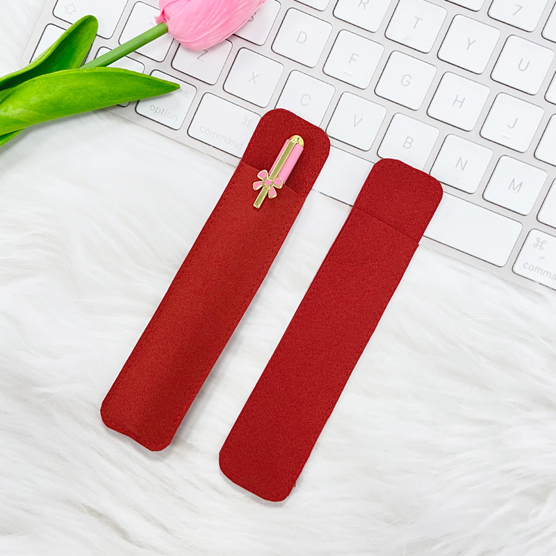Rouge (Stock AE)***