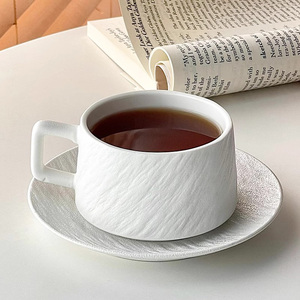 シンプルなレトロな石パターンカスタムコーヒーカップ純粋な色セラミックコーヒーマグセット誕生日ギフト用 - Product Image 2