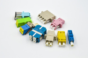 FTTX SM 9/125 LC SC FC SC UPC PC APC konektörü Simplex Fiber optik adaptör - Product Image 5