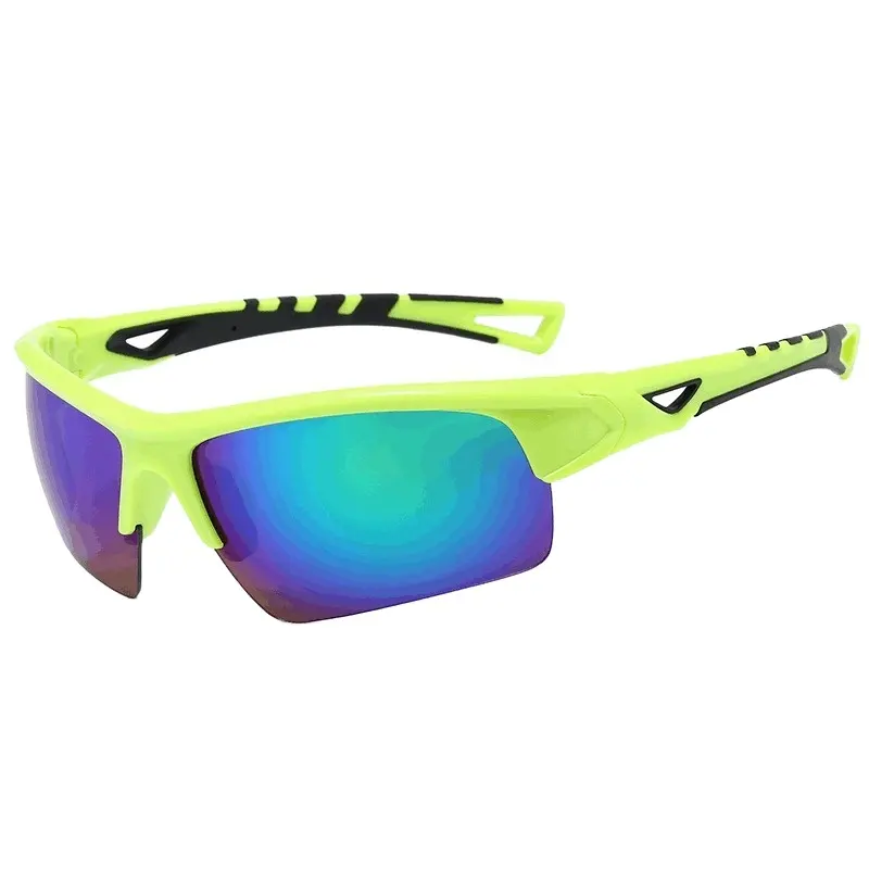 Logotipo personalizado 2024 Tendencia Deportes Ciclismo gafas de sol Color sólido a prueba de viento PC Marco UV400 Lentes ópticas al por mayor