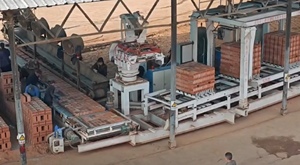Kil tuğla istifleme için yüksek performanslı Robot paletleyici tuğla üretim hattı yükleme boşaltma için yeni durum çatı döşeme makinesi - Product Image 4