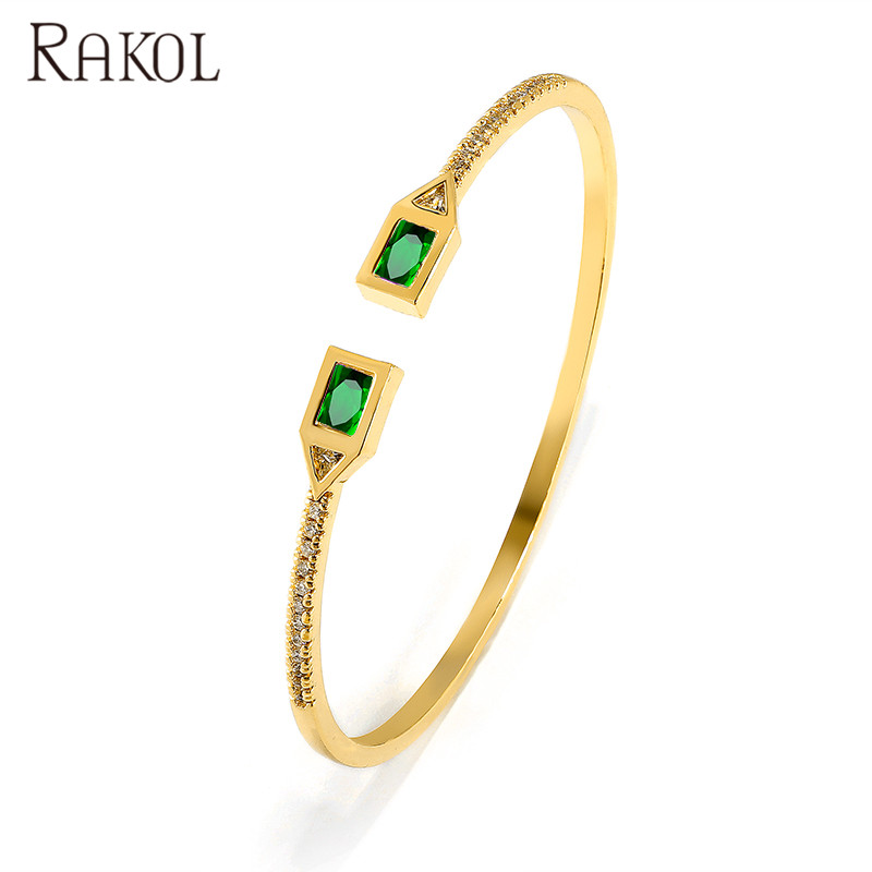 BP2212 Gold Green Stone