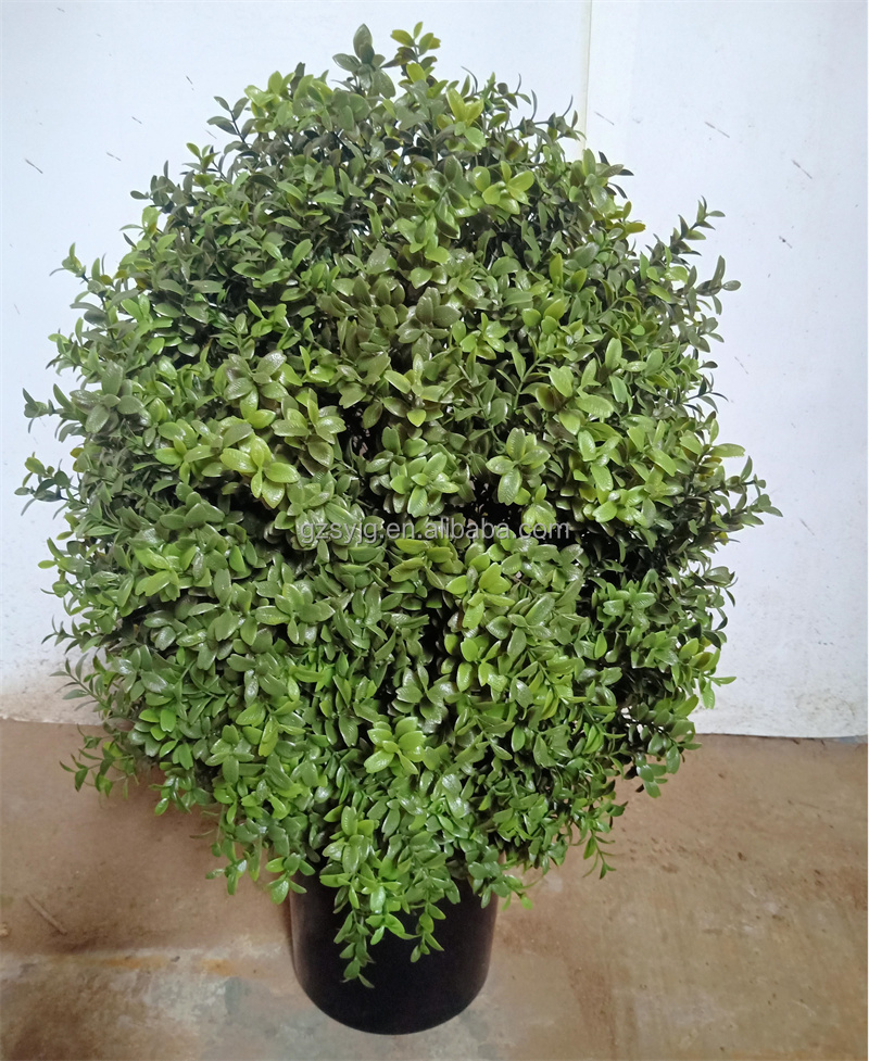 Environ 65cm heigh