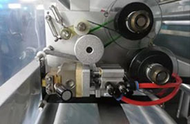 Máquina de envasado multifunción automática pequeña bolsita de aperitivos máquina de envasado de patatas fritas máquina de envasado de polvo - Product Image 4