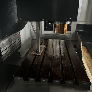 เครื่องกัดและเจาะโลหะเครื่อง Vmc855แนวตั้ง CNC สำหรับงานหนักที่มีตำแหน่งเครื่องมือใหม่24ตำแหน่ง - Product Image 6