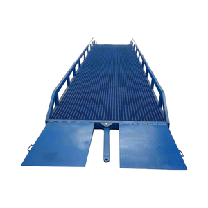 Mobile <strong>Loading</strong> <strong>and</strong> <strong>Unloading</strong> <strong>Platform</strong> 2t3t Container <strong>Loading</strong> <strong>and</strong> <strong>Unloading</strong> Cargo Lift - Product Image 4