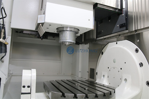 BMC650 <strong>5</strong>-<strong>axis</strong> Vertical CNC Milling Machine Single Spindle <strong>Rotary</strong> <strong>Table</strong> New Condition Multifunctional BT40 Taper Motor Core
