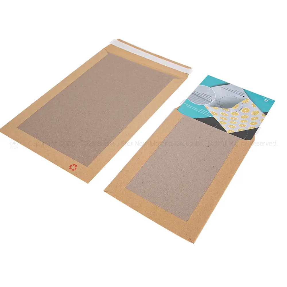 Kraft papel mailer saco com logotipo personalizado próprio logotipo impressão courier sacos roupas saco de embalagem rígida mailer envelope