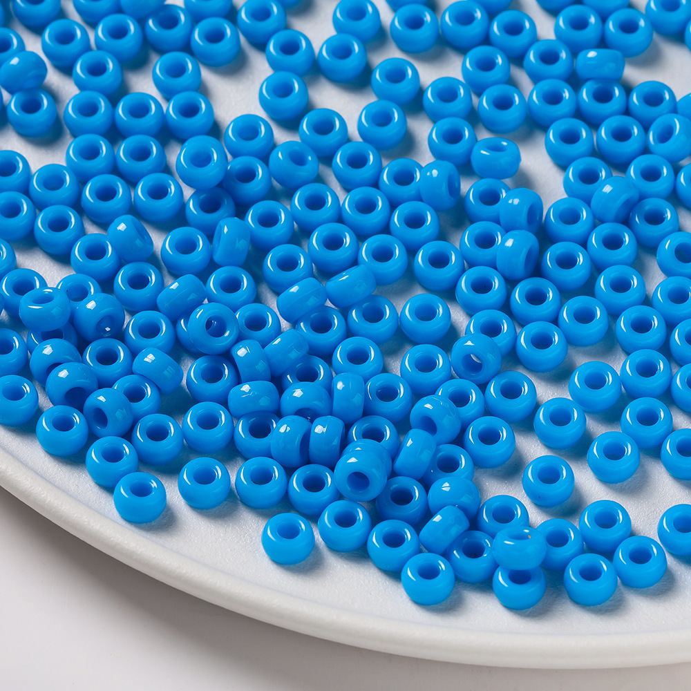 100 bleu foncé uni