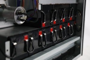 1KVA 1KW高周波オンラインUPS 36VDC純粋な正弦波PF1.0無停電電源UPSシステム - Product Image 3