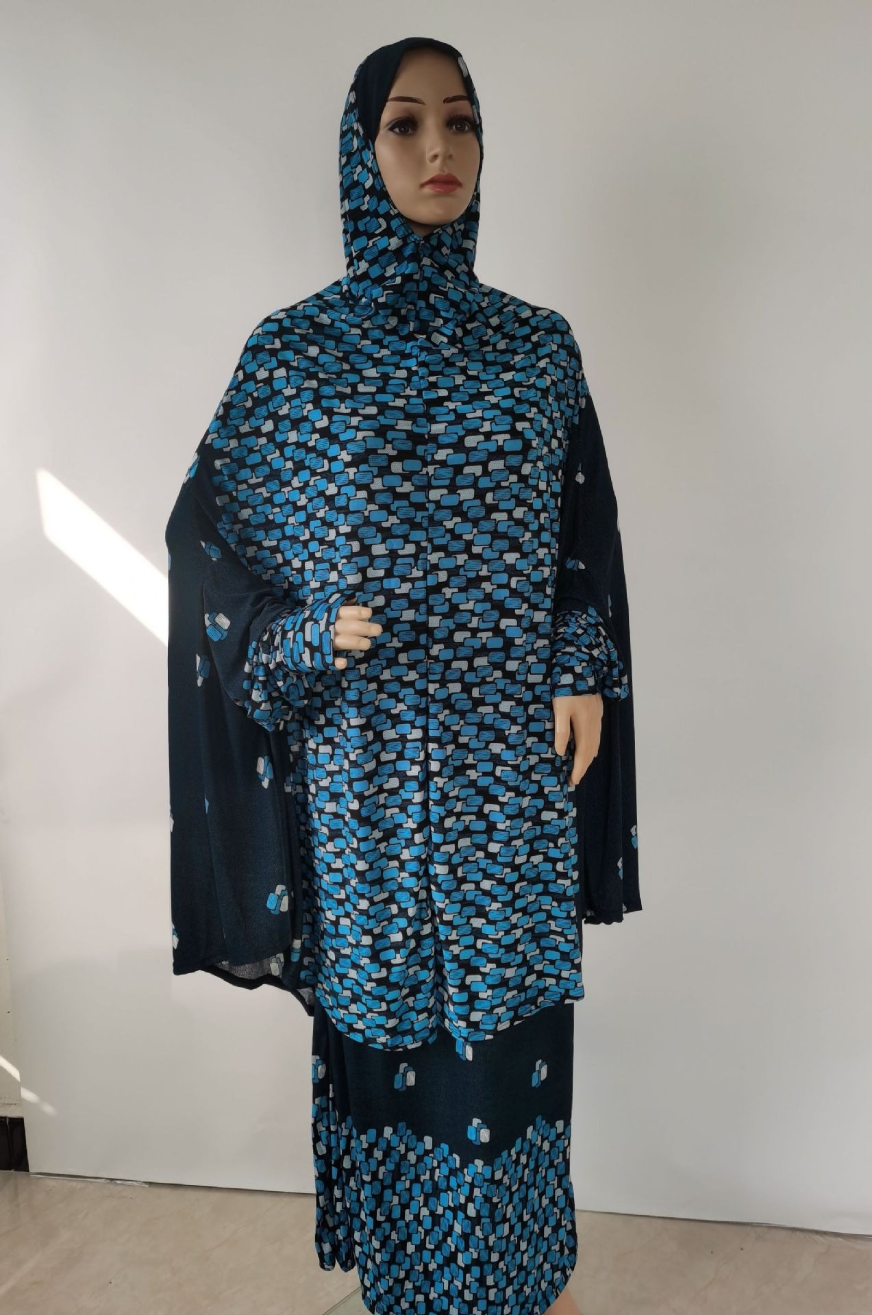 Xiaofangkuai zangqing