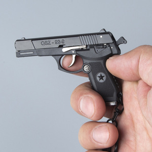<strong>1911</strong> Mini Gun Keychain 1:3 <strong>Colt</strong> 7cm Model 1:4 QSZ92 Men Army Fan Key Chains Metal Toy Gun Model - Product Image 5