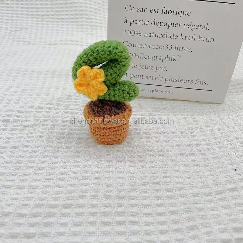 17 petites fleurs de port tricotées au crochet 12*5*5cm