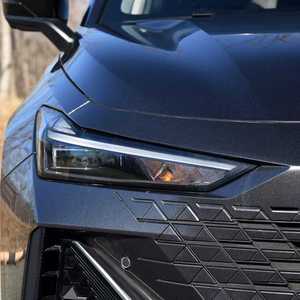 2023 New China Grey Hybrid New Energy Vehicles <strong>Car</strong> for Adult 5 Seats 1100km Range ChangAn UNI-V IDD Zhiku Version - Product Image 4