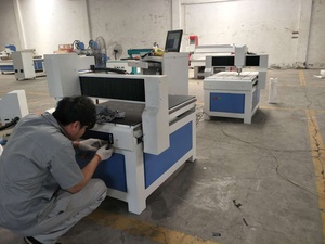数控机床6060用于软金属，具有恒定的主轴功率3d雕刻机械4轴高精度 - Product Image 3