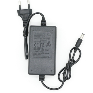 通用台式电源适配器输入5V 6V 9V <span class=keywords><strong>12V</strong></span> 15V 16V 18V 19V 24V 28V 30V 1a 2a 3a 4a 5a 6a <span class=keywords><strong>8a</strong></span>交流DC电源适配器
