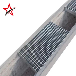 重型工业不锈钢线性地漏Webforge，带泵沟槽格栅，用于加工厂 - Product Image 1